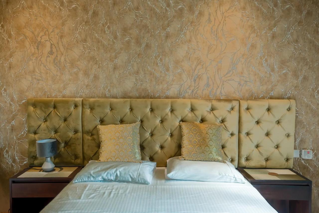 Brand New Water Front Luxury Cinnamon Suites Apartment In Heart Of Colombo City Εξωτερικό φωτογραφία