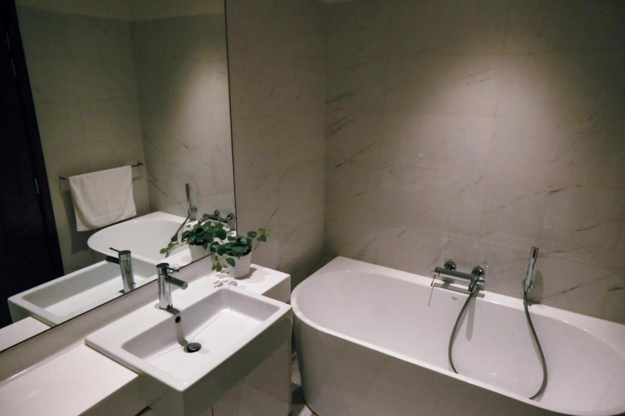 Brand New Water Front Luxury Cinnamon Suites Apartment In Heart Of Colombo City Εξωτερικό φωτογραφία