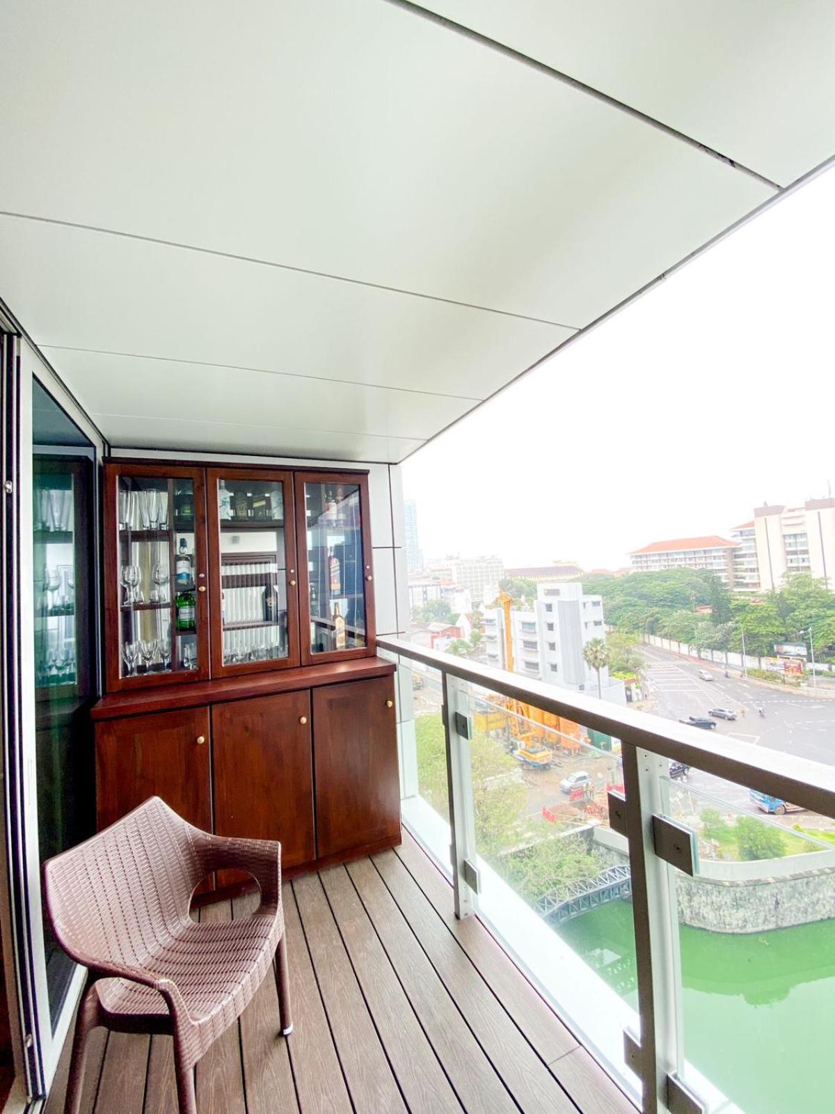 Brand New Water Front Luxury Cinnamon Suites Apartment In Heart Of Colombo City Εξωτερικό φωτογραφία